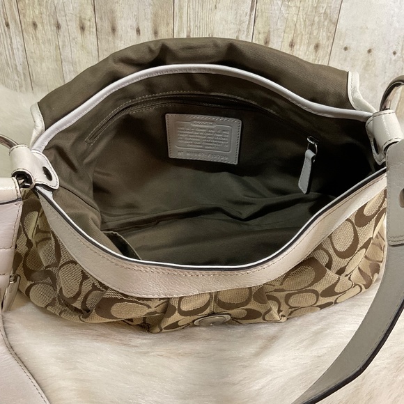 Coach Soho Pleated Signature Flap Shoulder Bag - Picture 5 of 12